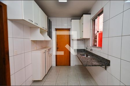 Apartamento à venda com 150m², 4 quartos e 2 vagasCozinha