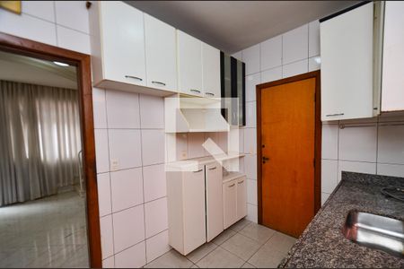 Apartamento à venda com 150m², 4 quartos e 2 vagasCozinha