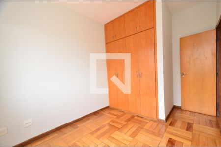 Apartamento à venda com 150m², 4 quartos e 2 vagasQuarto2