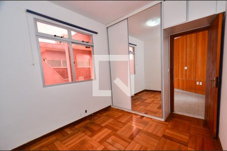 Apartamento à venda com 150m², 4 quartos e 2 vagasQuarto4