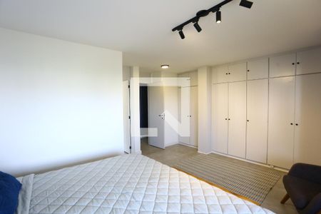 Apartamento à venda com 300m², 4 quartos e 4 vagas Apartamento à venda com 300m², 4 quartos e 4 vagassuíte 4