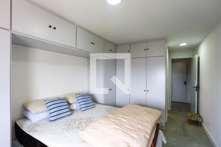 Apartamento à venda com 300m², 4 quartos e 4 vagas Apartamento à venda com 300m², 4 quartos e 4 vagassuíte 1