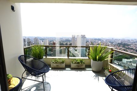 Apartamento à venda com 300m², 4 quartos e 4 vagas Apartamento à venda com 300m², 4 quartos e 4 vagasVaranda da Sala 1