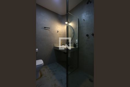 Apartamento à venda com 300m², 4 quartos e 4 vagas Apartamento à venda com 300m², 4 quartos e 4 vagasBanheiro da Suíte 2