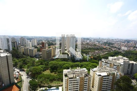 Apartamento à venda com 300m², 4 quartos e 4 vagas Apartamento à venda com 300m², 4 quartos e 4 vagasvista