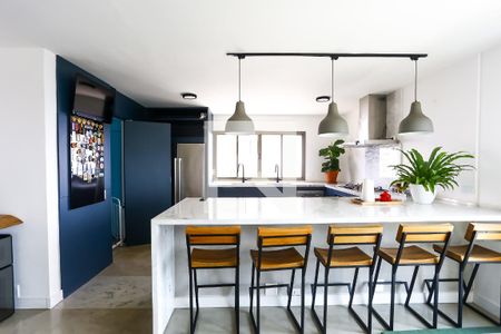 Apartamento à venda com 300m², 4 quartos e 4 vagas Apartamento à venda com 300m², 4 quartos e 4 vagasCozinha