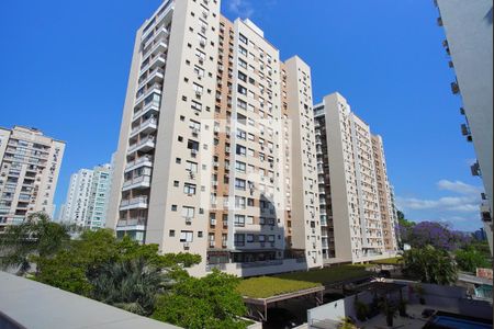 Apartamento à venda com 180m², 3 quartos e 2 vagasCobertura Garden - Vista