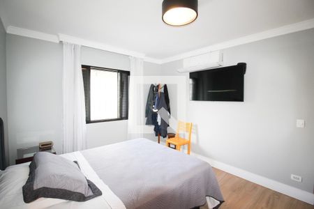 Casa à venda com 250m², 4 quartos e 3 vagasSuíte 2