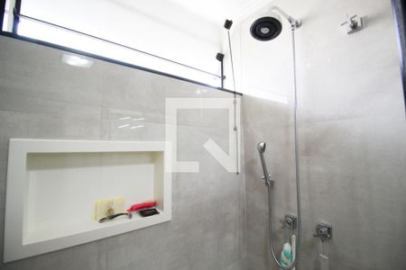 Casa à venda com 250m², 4 quartos e 3 vagasBanheiro da Suíte 2