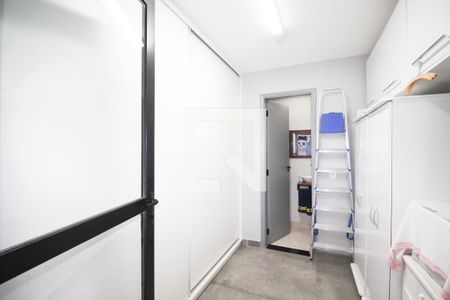 Casa à venda com 250m², 4 quartos e 3 vagasQuarto de Serviço