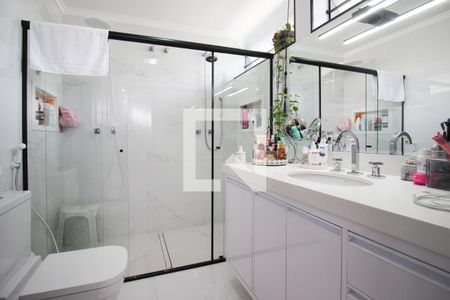 Casa à venda com 250m², 4 quartos e 3 vagasBanheiro da Suíte 1