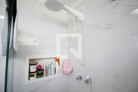 Casa à venda com 250m², 4 quartos e 3 vagasBanheiro da Suíte 1