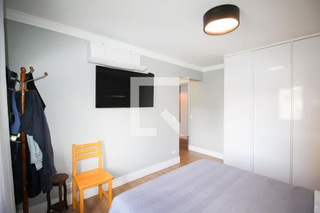 Casa à venda com 250m², 4 quartos e 3 vagasSuíte 2