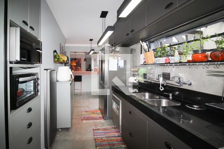 Casa à venda com 250m², 4 quartos e 3 vagasCozinha