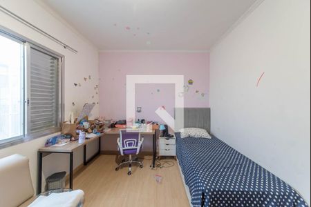 Casa de condomínio à venda com 550m², 5 quartos e 6 vagas Casa de condomínio à venda com 550m², 5 quartos e 6 vagasQuarto 2