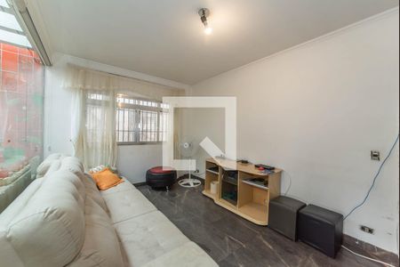 Casa de condomínio à venda com 550m², 5 quartos e 6 vagas Casa de condomínio à venda com 550m², 5 quartos e 6 vagasSala de TV