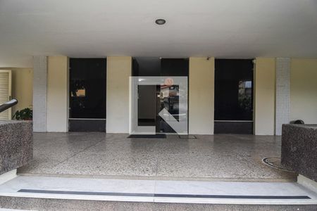 Apartamento para alugar com 60m², 2 quartos e 1 vaga Apartamento para alugar com 60m², 2 quartos e 1 vagaEntrada