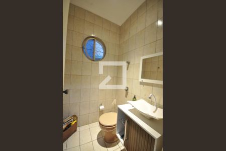 Casa à venda com 157m², 3 quartos e 2 vagasLavabo