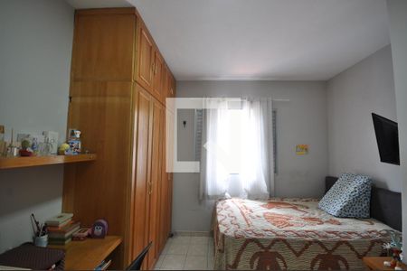 Casa à venda com 157m², 3 quartos e 2 vagasQuarto 2