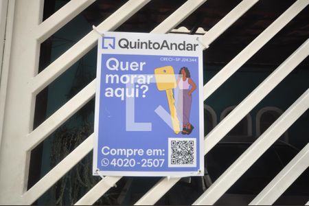 Casa à venda com 157m², 3 quartos e 2 vagasFachada