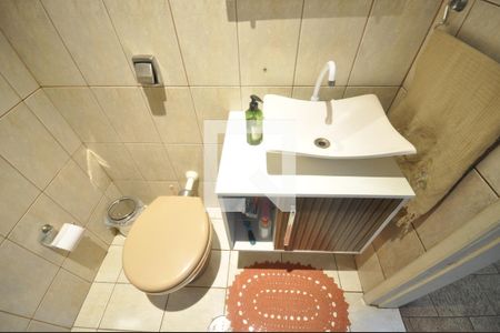 Casa à venda com 157m², 3 quartos e 2 vagasLavabo