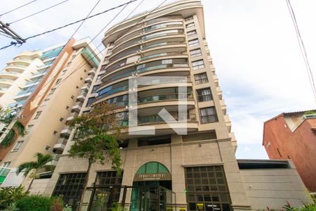 Apartamento à venda com 119m², 3 quartos e 2 vagas Apartamento à venda com 119m², 3 quartos e 2 vagasFachada
