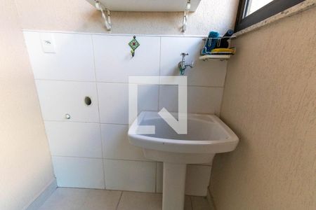 Apartamento à venda com 119m², 3 quartos e 2 vagas Apartamento à venda com 119m², 3 quartos e 2 vagasÁrea de Serviço