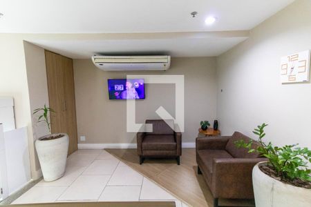 Apartamento à venda com 119m², 3 quartos e 2 vagas Apartamento à venda com 119m², 3 quartos e 2 vagasPortaria