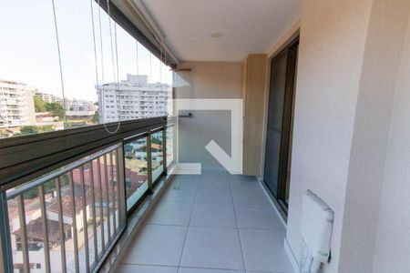 Apartamento à venda com 119m², 3 quartos e 2 vagas Apartamento à venda com 119m², 3 quartos e 2 vagasVaranda da Suíte 1