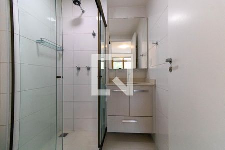 Apartamento à venda com 119m², 3 quartos e 2 vagas Apartamento à venda com 119m², 3 quartos e 2 vagasBanheiro da Suíte 1