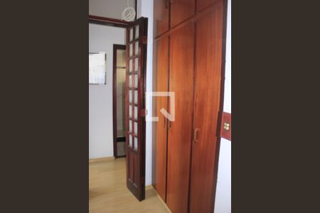 Apartamento para alugar com 128m², 3 quartos e 2 vagasCloset
