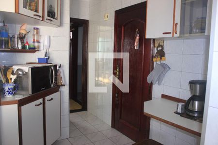 Apartamento para alugar com 128m², 3 quartos e 2 vagasCozinha