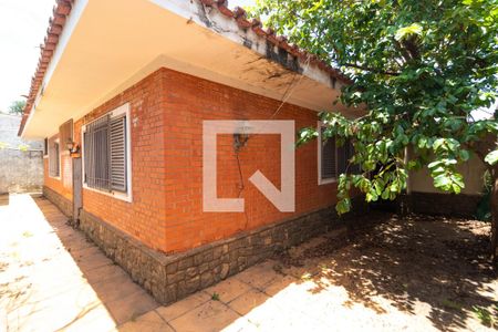 Casa à venda com 357m², 4 quartos e 8 vagasQuintal