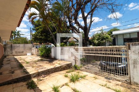 Casa à venda com 357m², 4 quartos e 8 vagasGaragem