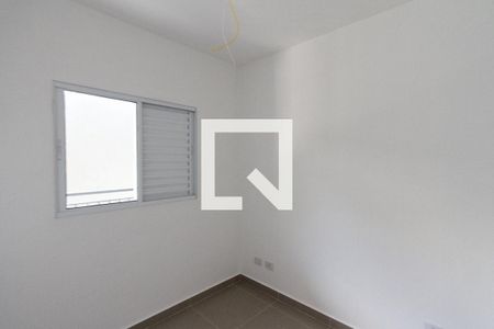 Quarto 1 de apartamento para alugar com 2 quartos, 38m² em Vila Antonieta, São Paulo
