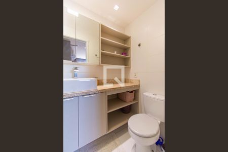 Apartamento à venda com 78m², 2 quartos e 1 vaga Apartamento à venda com 78m², 2 quartos e 1 vagaBanheiro