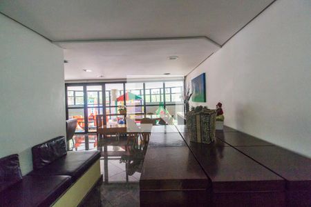 Apartamento à venda com 202m², 4 quartos e 3 vagasÁrea comum - Salão de festas