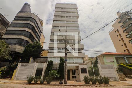 Apartamento à venda com 145m², 3 quartos e 3 vagas Apartamento à venda com 145m², 3 quartos e 3 vagasFachada