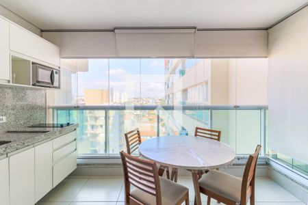 Apartamento à venda com 34m², 1 quarto e sem vaga Apartamento à venda com 34m², 1 quarto e sem vagaVaranda/Cozinha