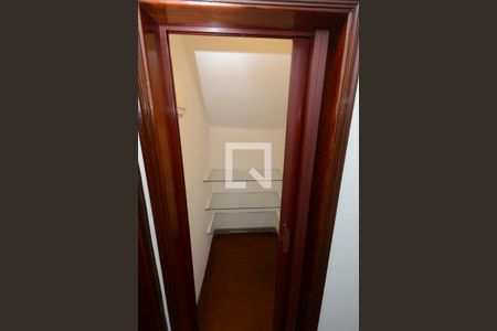 Detalhe Sala de casa para alugar com 2 quartos, 111m² em Vila Sao Pedro, São Paulo