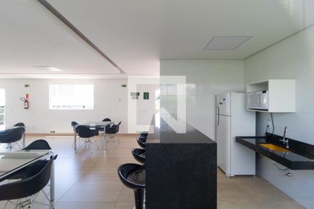 Apartamento para alugar com 44m², 2 quartos e 1 vagaÁrea comum - Salão de festas