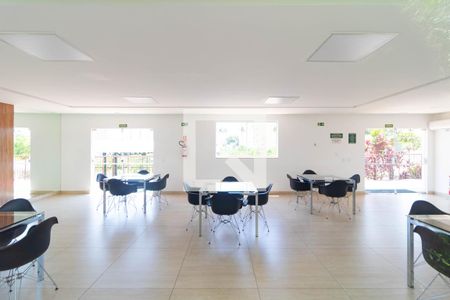 Apartamento para alugar com 44m², 2 quartos e 1 vagaÁrea comum - Salão de festas