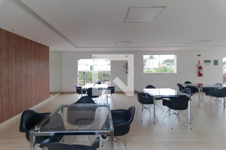 Apartamento para alugar com 44m², 2 quartos e 1 vagaÁrea comum - Salão de festas