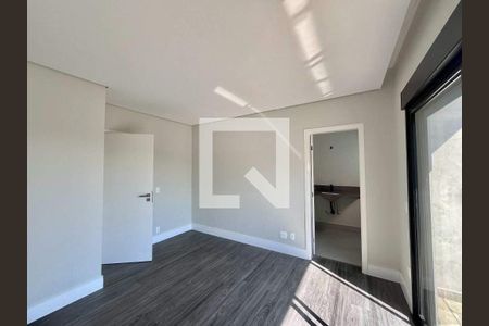 Casa à venda com 342m², 4 quartos e 4 vagas