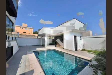 Casa à venda com 342m², 4 quartos e 4 vagas