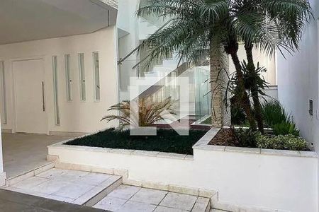 Casa à venda com 1100m², 6 quartos e 6 vagas