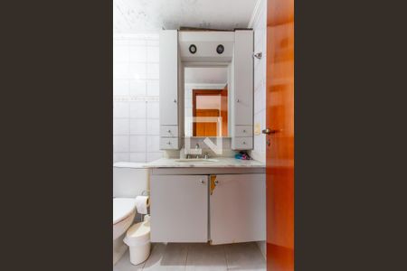 Apartamento à venda com 80m², 3 quartos e 1 vaga Apartamento à venda com 80m², 3 quartos e 1 vagaBanheiro da Suíte