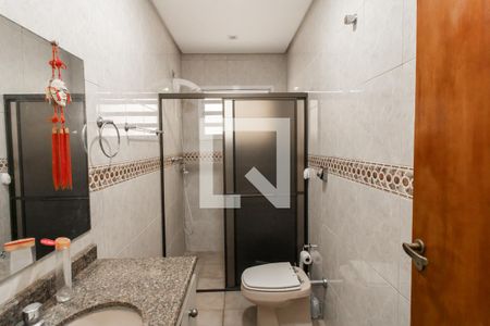 Casa à venda com 183m², 3 quartos e 3 vagas Casa à venda com 183m², 3 quartos e 3 vagasBanheiro Social