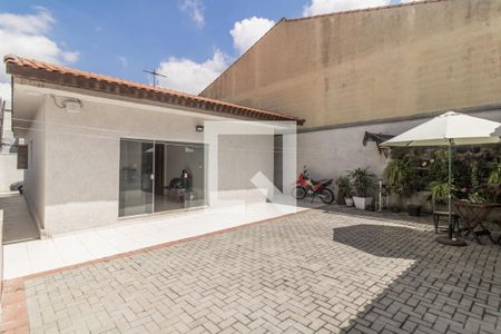 Casa à venda com 183m², 3 quartos e 3 vagas Casa à venda com 183m², 3 quartos e 3 vagasÁrea Externa