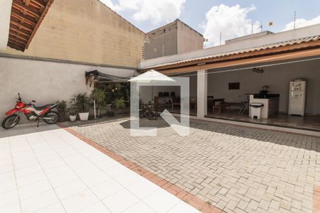 Casa à venda com 183m², 3 quartos e 3 vagas Casa à venda com 183m², 3 quartos e 3 vagasÁrea Externa